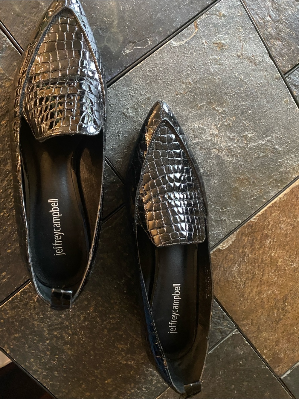 Black Croc-Embossed Leather Loafers for Women - Picture 2 of 4